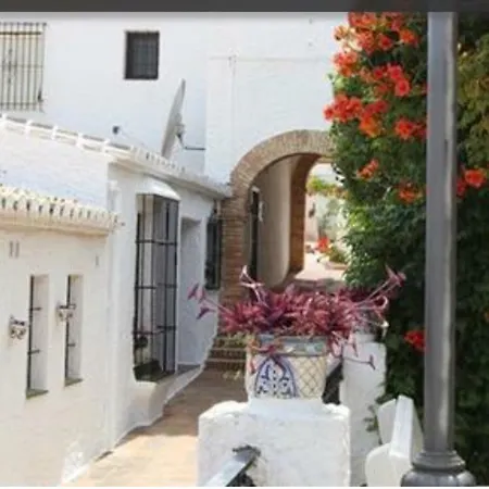 Casa Del Sol * 푸엔히롤라